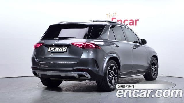 Mercedes-Benz GLE-Class 2020 — Şəkil 2/20