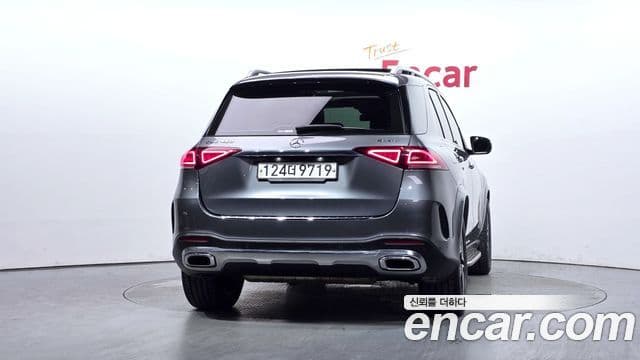Mercedes-Benz GLE-Class 2020 — Şəkil 4/20