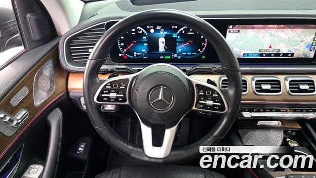 Mercedes-Benz GLE-Class 2020 — Şəkil 14/20