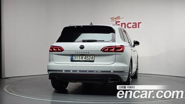 Volkswagen Touareg 2021 — Şəkil 3/20