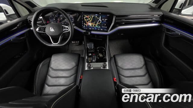 Volkswagen Touareg 2021 — Şəkil 10/20