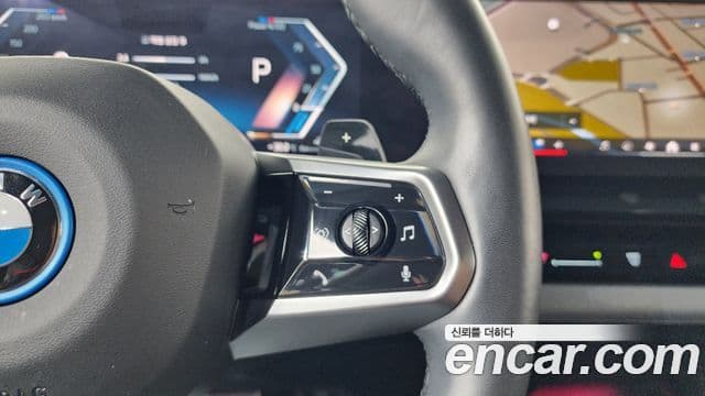 BMW 5 Series 2024 — ფოტო 16/20