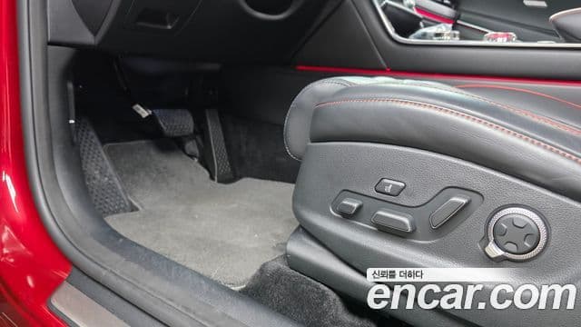 Genesis GV80 Coupe 2023 — Şəkil 24/35