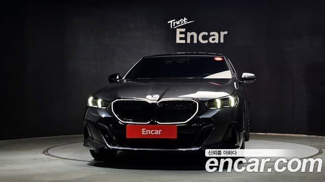 BMW 5 Series 2025 — ფოტო 3/20