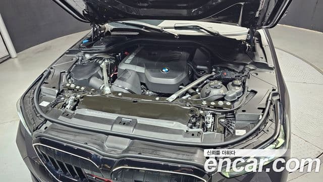BMW 5 Series 2025 — ფოტო 6/20