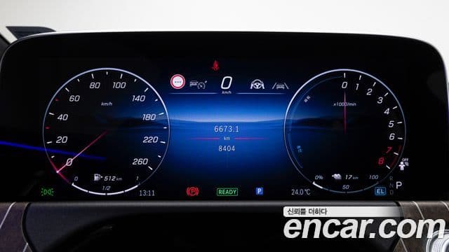 Mercedes-Benz E-Class 2025 — ფოტო 6/20