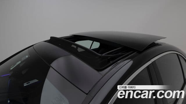Mercedes-Benz E-Class 2025 — ფოტო 12/20