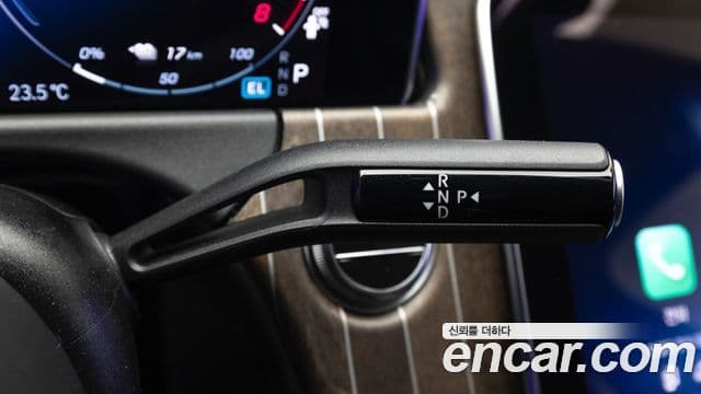 Mercedes-Benz E-Class 2025 — ფოტო 19/20