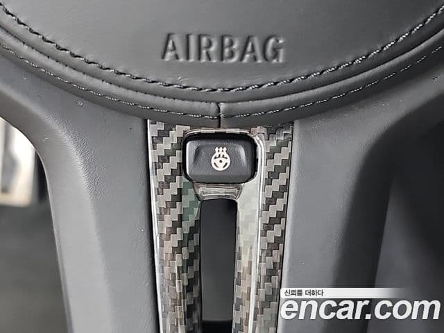 BMW M4 2023 — Şəkil 17/18