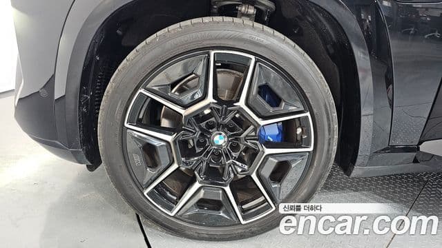 BMW XM 2024 — фото 5 из 20