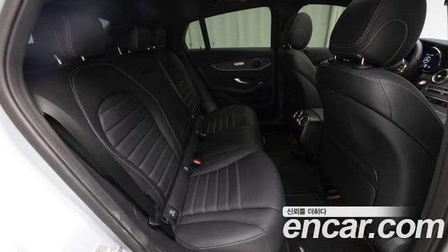 Mercedes-Benz GLC-Class 2022 — Şəkil 10/20