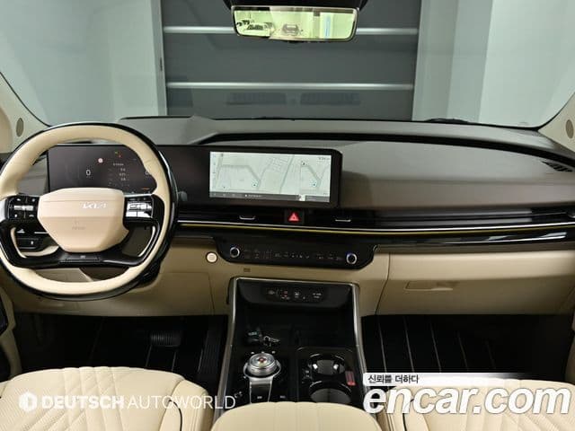 Kia Carnival 2024 — ფოტო 6/20
