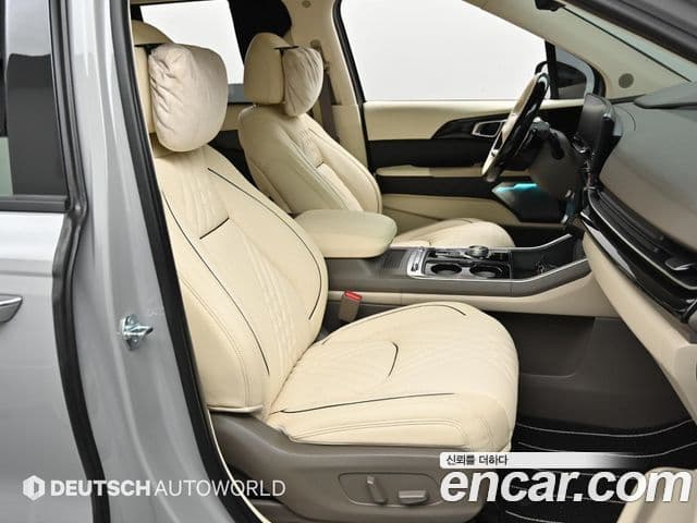 Kia Carnival 2024 — ფოტო 9/20