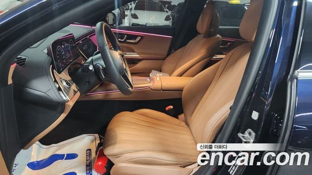 Mercedes-Benz E-Class 2025 — ფოტო 9/20