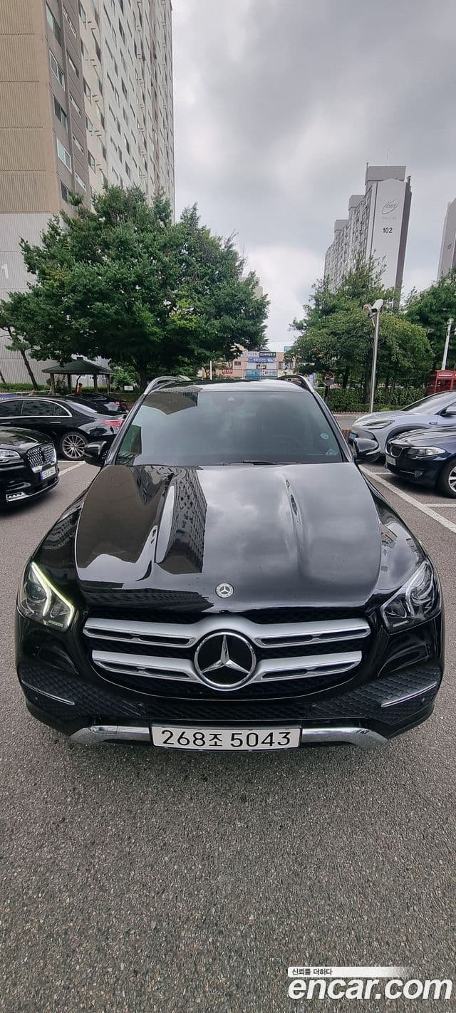 Mercedes-Benz GLE-Class 2019 — Şəkil 2/10
