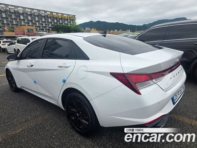 Hyundai Avante 2023 — Şəkil 4/19