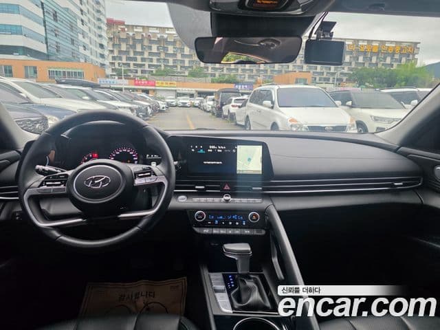 Hyundai Avante 2023 — Şəkil 10/19