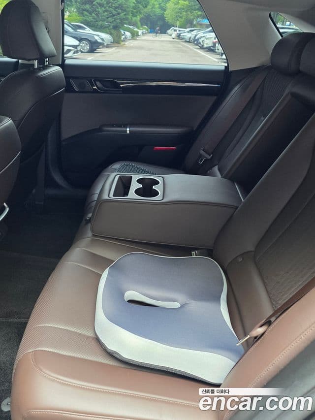 Hyundai Grandeur 2024 — ფოტო 8/9