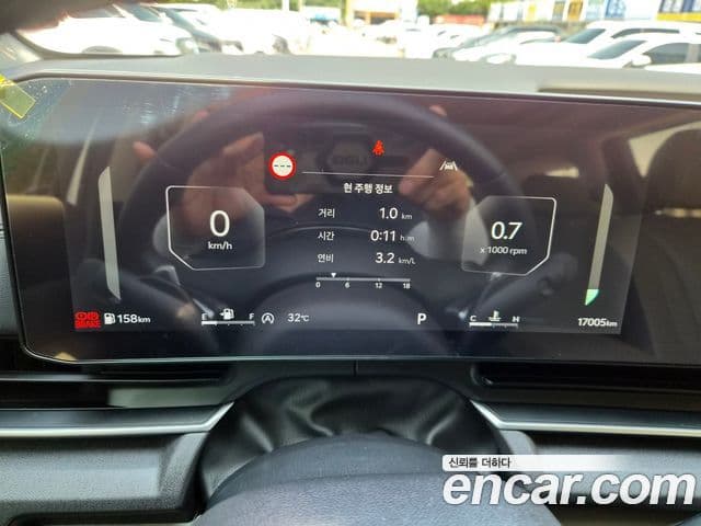 Kia Carnival 2024 — ფოტო 9/20