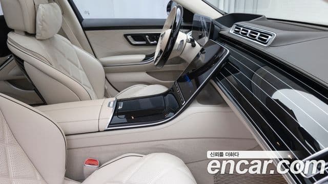 Mercedes-Benz S-Class 2025 — фото 12 из 20