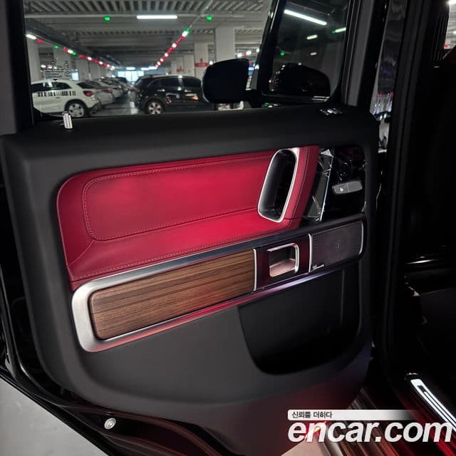 Mercedes-Benz G-Class 2026 — Şəkil 2/10