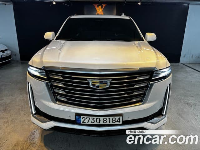 Cadillac Escalade 2021 — Photo 19/20