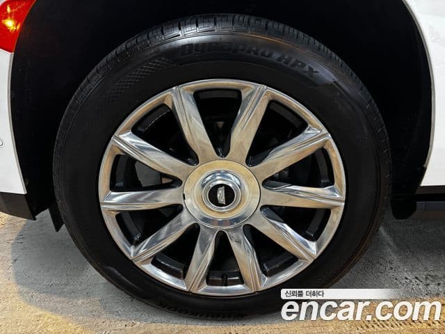 Cadillac Escalade 2021 — Photo 20/20