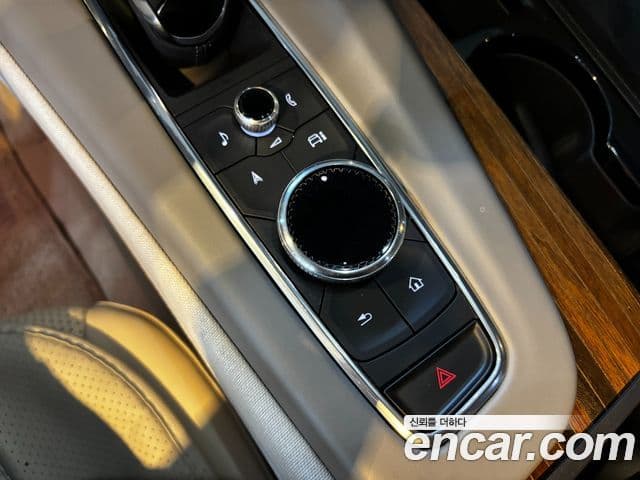 Cadillac Escalade 2021 — Photo 3/20