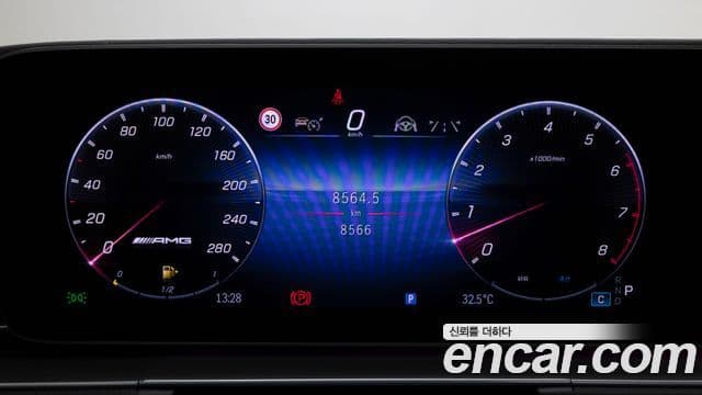 Mercedes-Benz GLE-Class 2025 — Photo 8/20