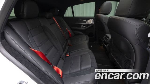 Mercedes-Benz GLE-Class 2025 — Photo 5/20
