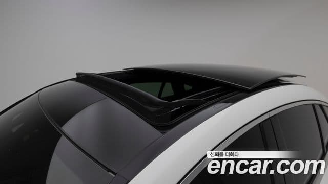 Mercedes-Benz GLE-Class 2025 — Photo 10/20