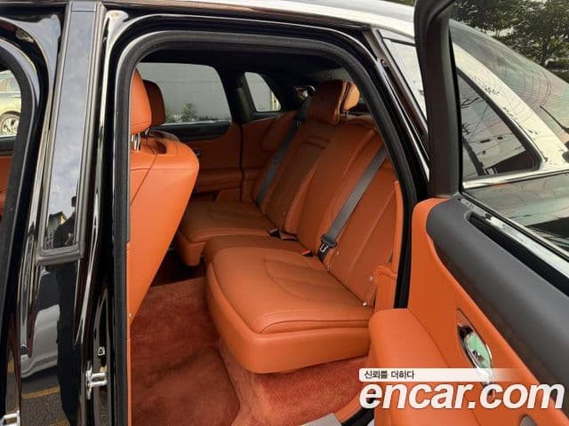 Rolls-Royce Ghost 2021 — ფოტო 6/19