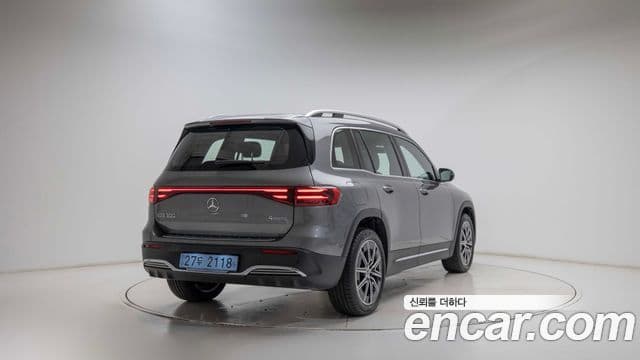 Mercedes-Benz EQB 2025 — ფოტო 9/20