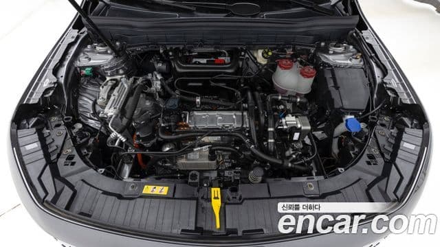Mercedes-Benz EQB 2025 — ფოტო 13/20