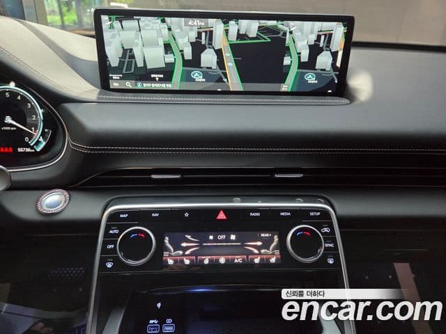 Genesis GV80 2022 — ფოტო 7/16