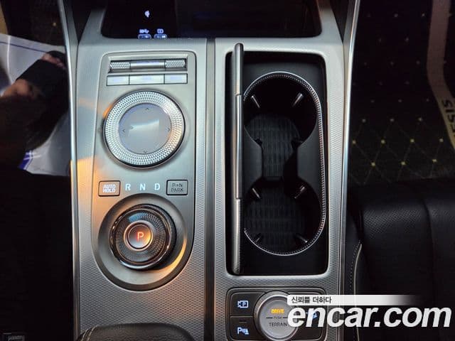 Genesis GV80 2022 — ფოტო 9/16