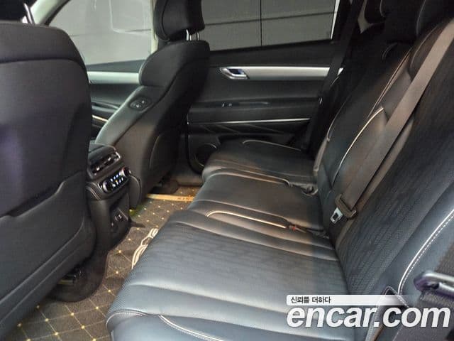 Genesis GV80 2022 — ფოტო 11/16