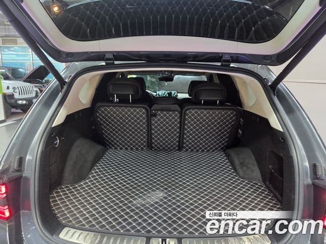 Genesis GV80 2022 — ფოტო 15/16