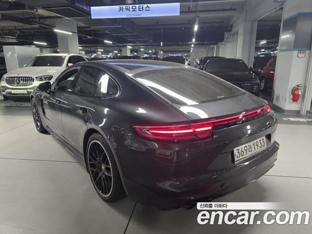 Porsche Panamera 2020 — Photo 17/19