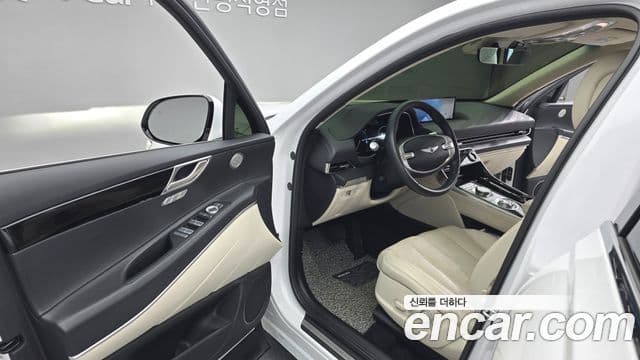 Genesis GV80 2023 — Şəkil 10/20