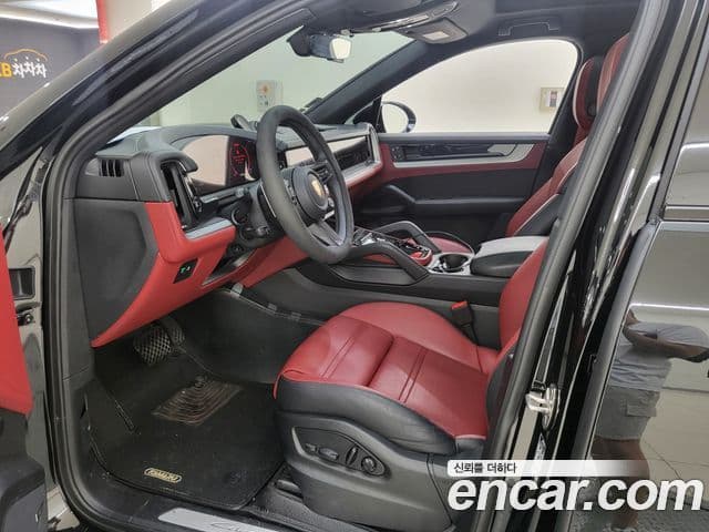 Porsche Cayenne 2025 — Şəkil 8/20