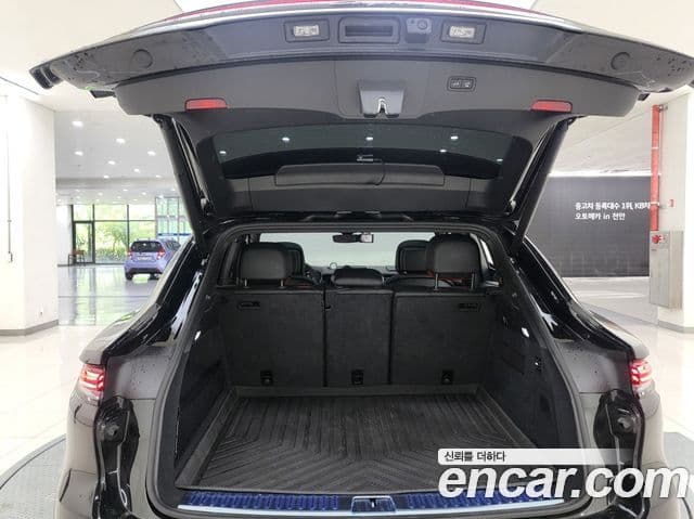 Porsche Cayenne 2025 — Şəkil 18/20
