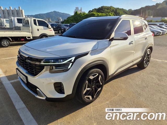Kia Seltos 2024 — ფოტო 10/20