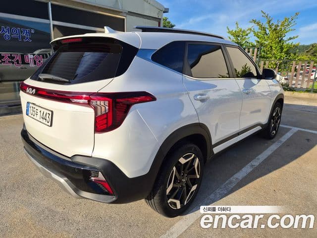 Kia Seltos 2024 — ფოტო 1/20