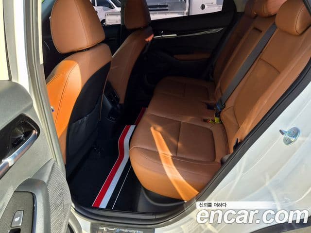 Kia Seltos 2024 — ფოტო 12/20