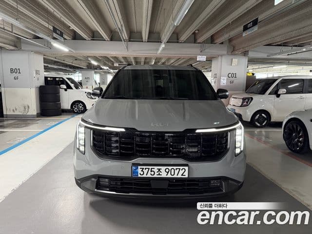 Kia Carnival 2025 — Фото 9/20