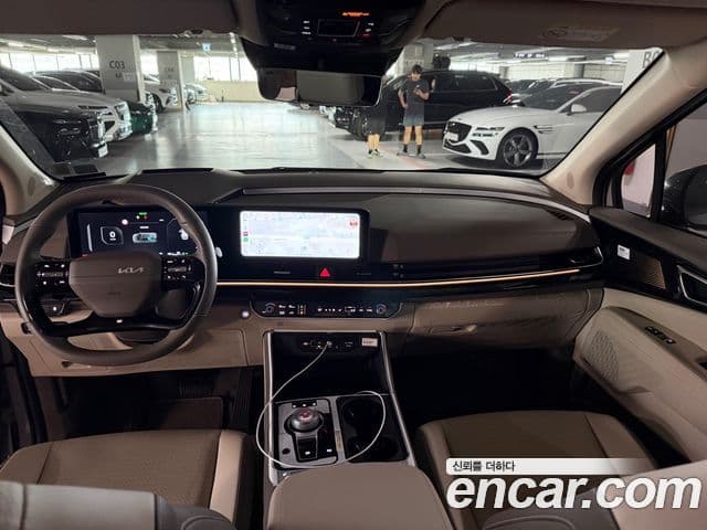 Kia Carnival 2025 — Фото 15/20