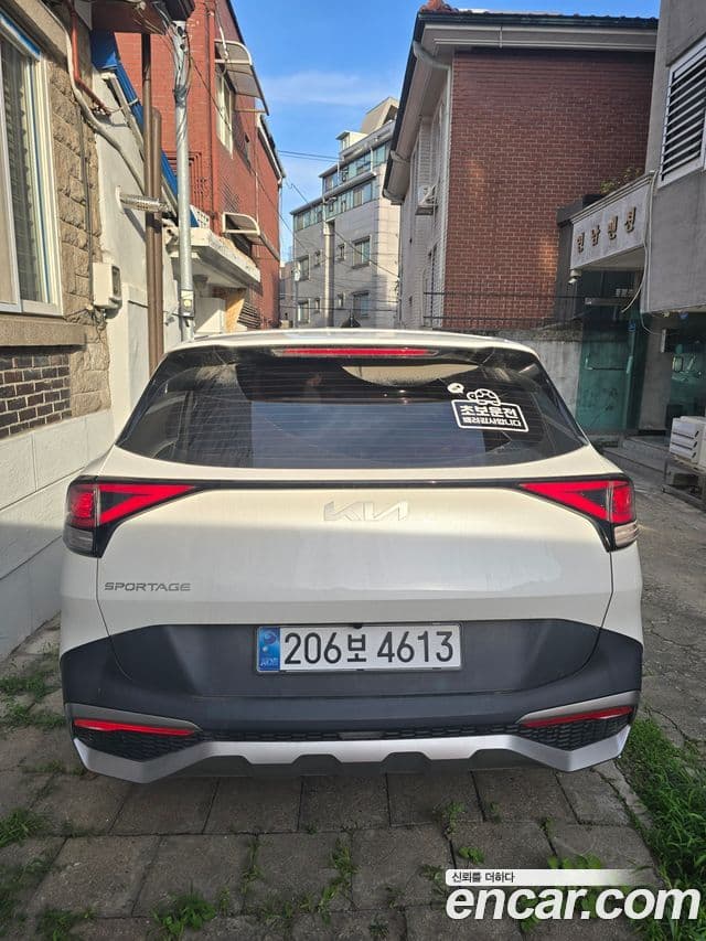 Kia Sportage 2022 — ფოტო 4/10