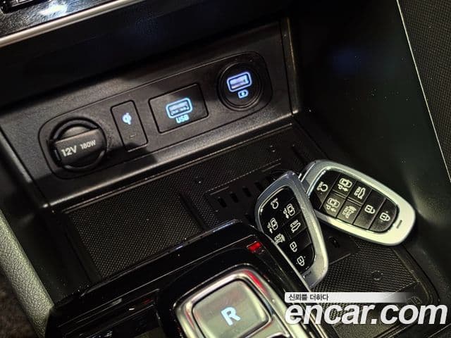 Hyundai Sonata 2022 — ფოტო 16/20