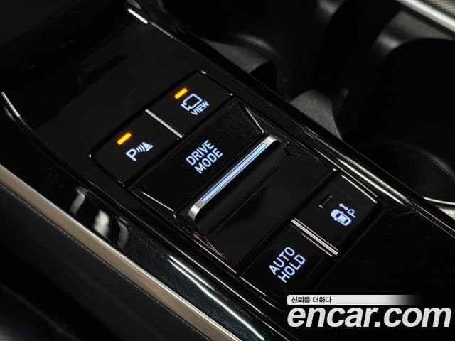 Hyundai Sonata 2022 — ფოტო 17/20